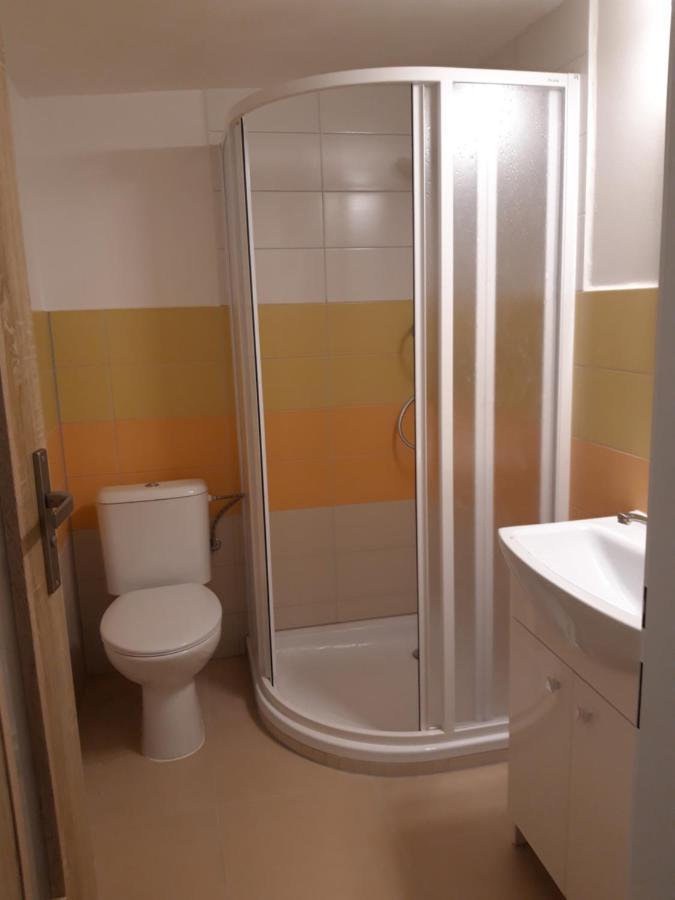 Apartman Plasy Eksteriør bilde