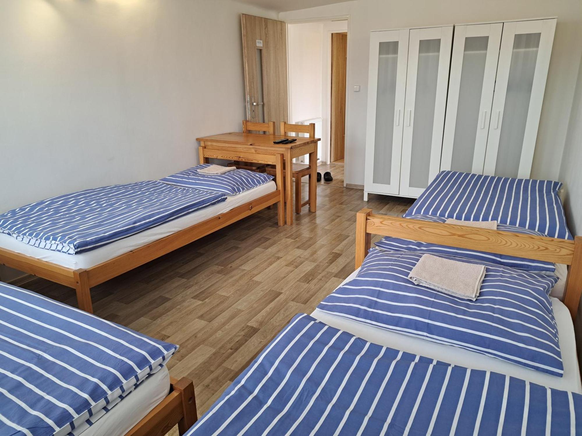 Apartman Plasy Eksteriør bilde